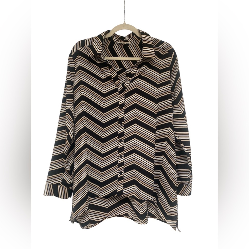 Dana Buchman Black and Cream Chevron Button Down Shirt GUC XL